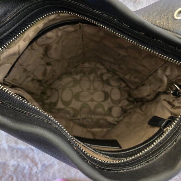 Vintage Coach Legacy Gloved Tan 9186 Black Leather Bucket Shoulder Bag Hobo - Picture 4 of 16